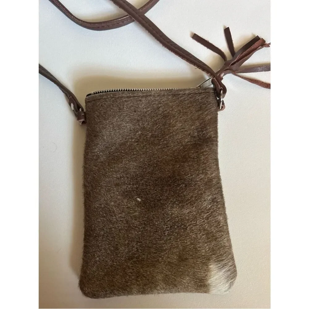 WG Natural Cowhide Crossbody Long Wallet Bag